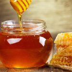 راههای تشخیص عسل طبیعی در منزل